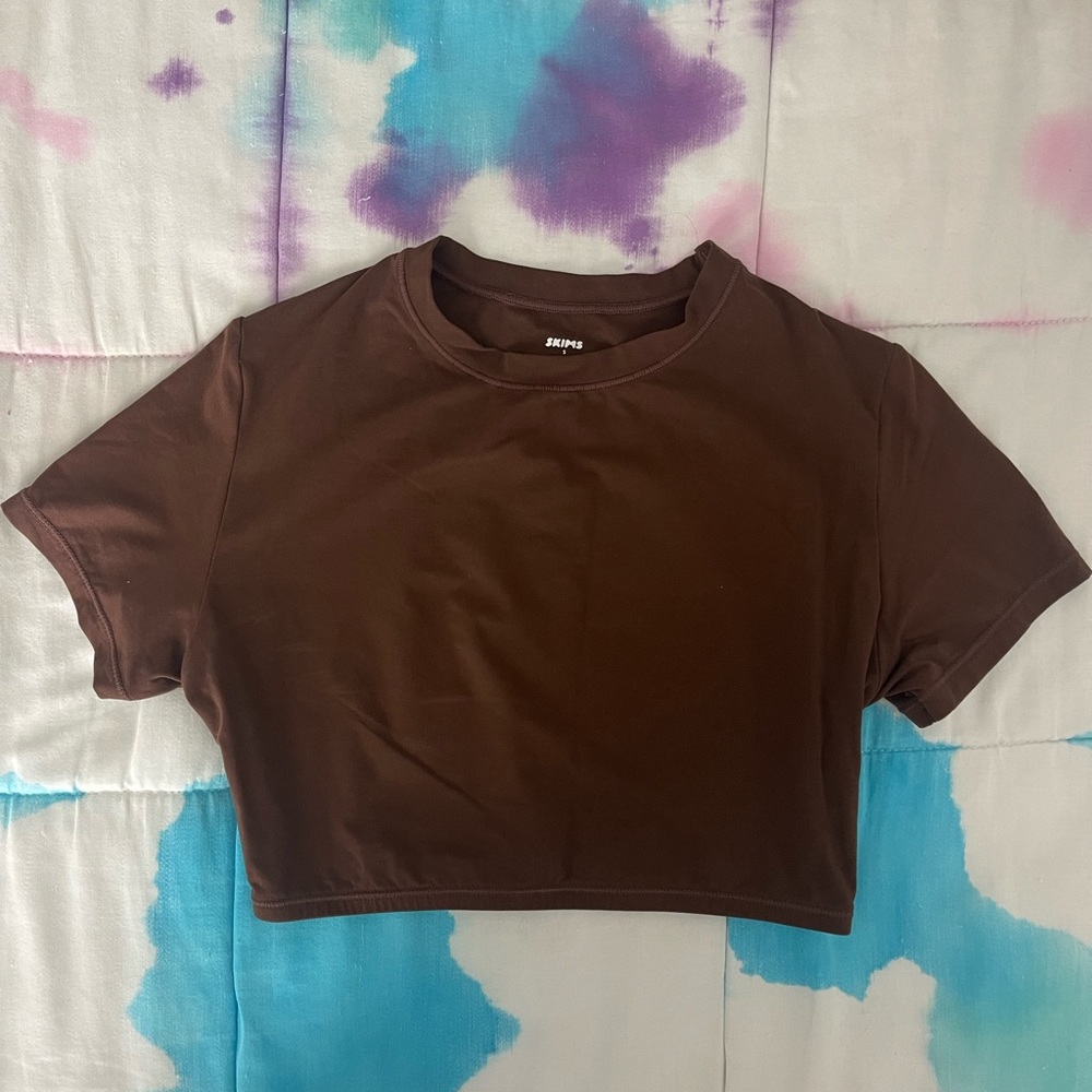 skims fits everybody super cropped tshirt